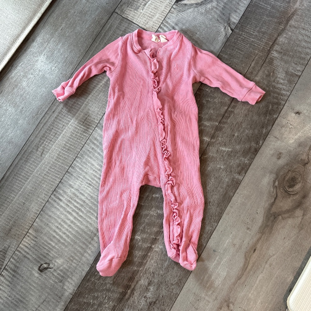 Gap sleeper